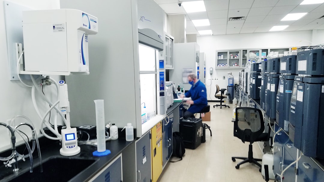 AI healthcare oncology lab